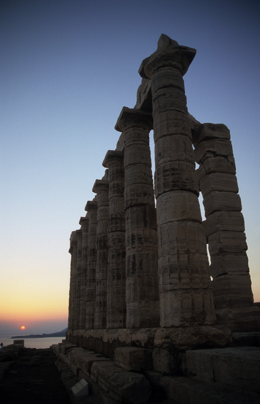 Sunset by the temple