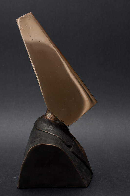 Conqueror | 21cm Bronze