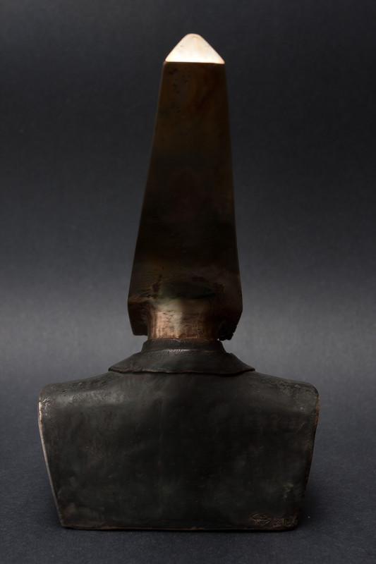 Conqueror | 21cm Bronze