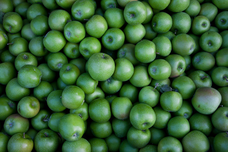 Green apples |  