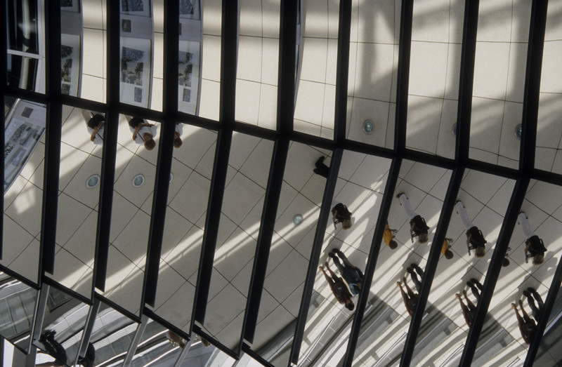 Light collectors | At the roof of the parliament